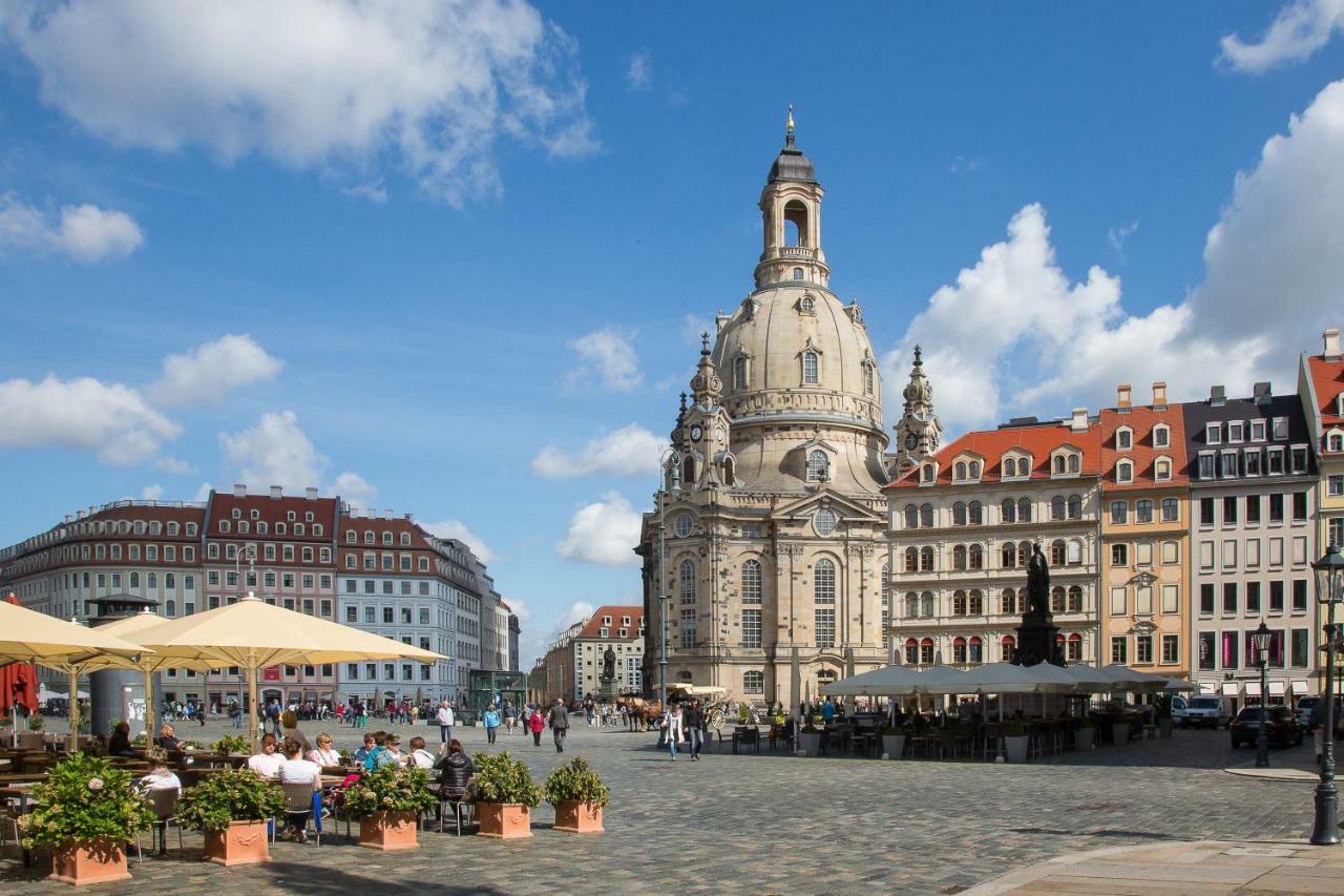 Grosses Apartment Im Zentrum Von Dresden, 2 Schlafzimmer, 2 Baeder, Balkon エクステリア 写真